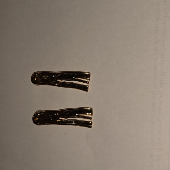 Anthropologie ribbed drop earrings - Picture 2 of 4